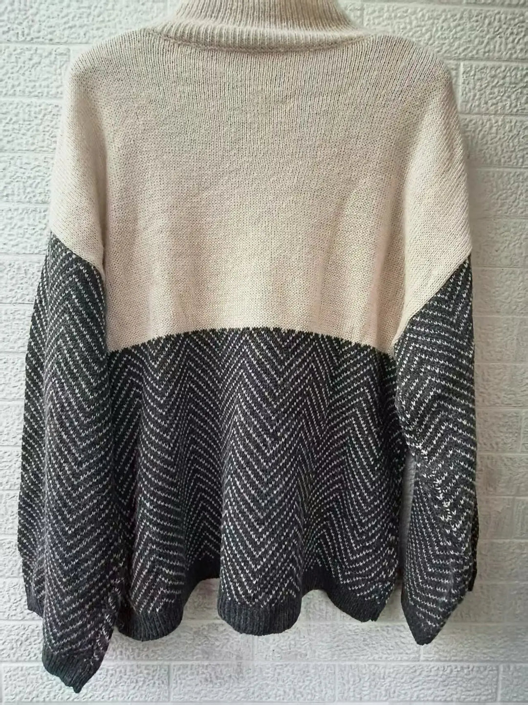 Lucia™ | Two-Tone Geometric Knit Sweater