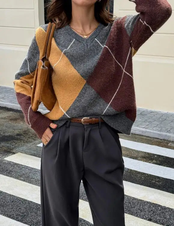 Lena™ | Diamond-Patterned V-Neck Sweater